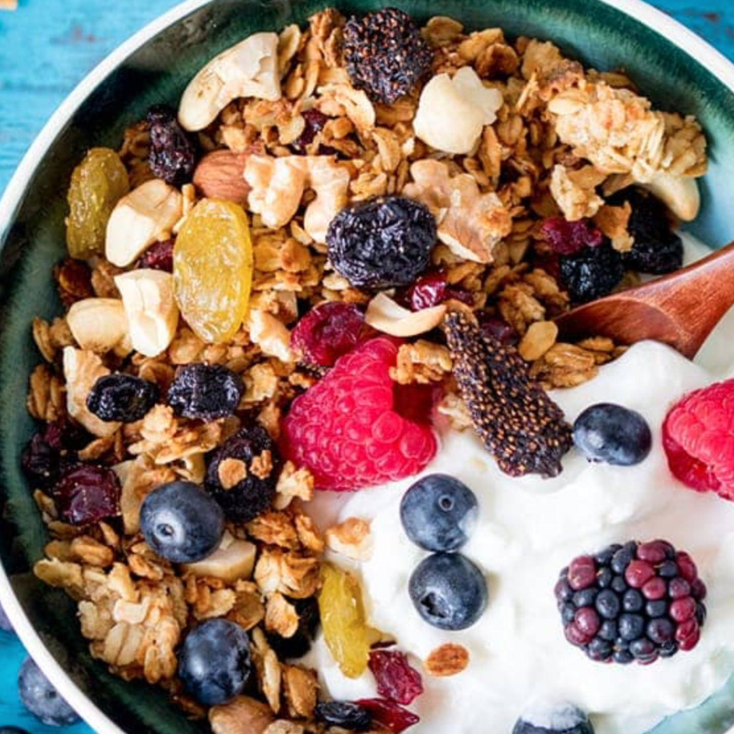 Nuts & Berries Steel Cut Oats